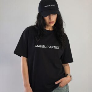 Your favourite makeup artist - oversize t-shirt