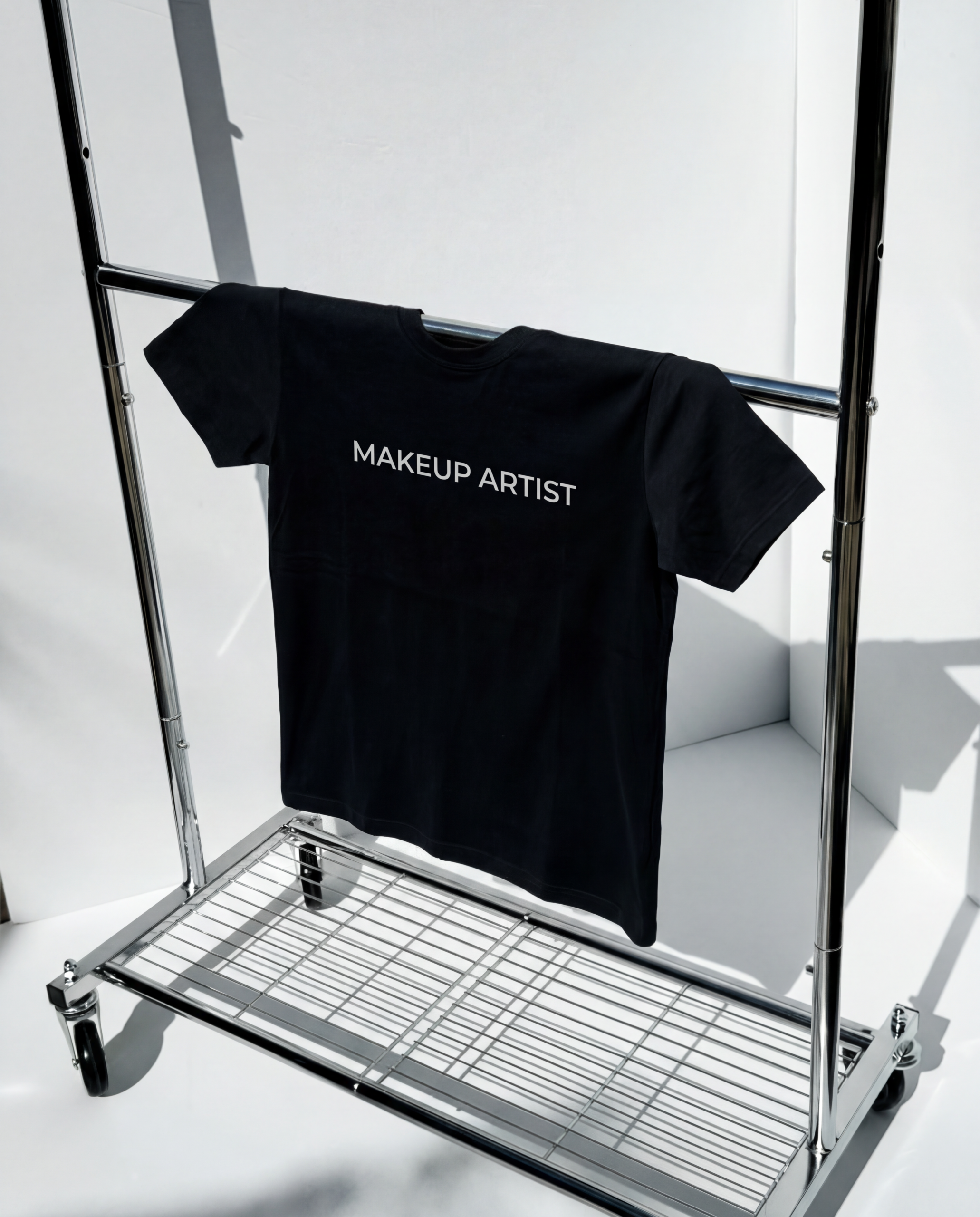Your favourite makeup artist - oversize t-shirt - obrazek 6